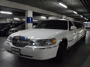 Lincoln Town Car V8 EXECUTIVE BVA