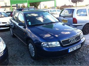 Audi A4 1.6 L Sélection  fsi87