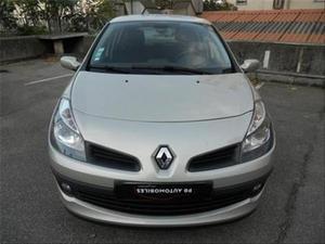 Renault Clio 3 III 1.5 DCI 85 PRIVILEGE 5P