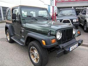 Jeep Wrangler JEEP 4.0 SPORT