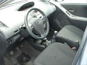 Toyota Yaris 2 II  2  90 D-4D CONFORT PACK 5P