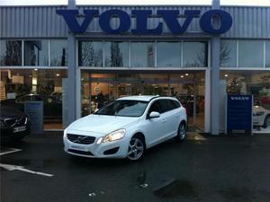 Volvo V60 D3 163ch Momentum Gtronic S&S