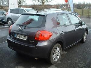 Toyota Auris 126 D-4D LUNA PACK 5P