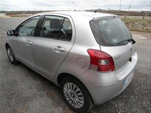 Toyota Yaris 2 II  2  90 D-4D CONFORT PACK 5P