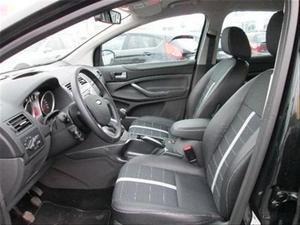 Ford Kuga 2.0 TDCI 140 DPF 4X2 TITANIUM BVM6